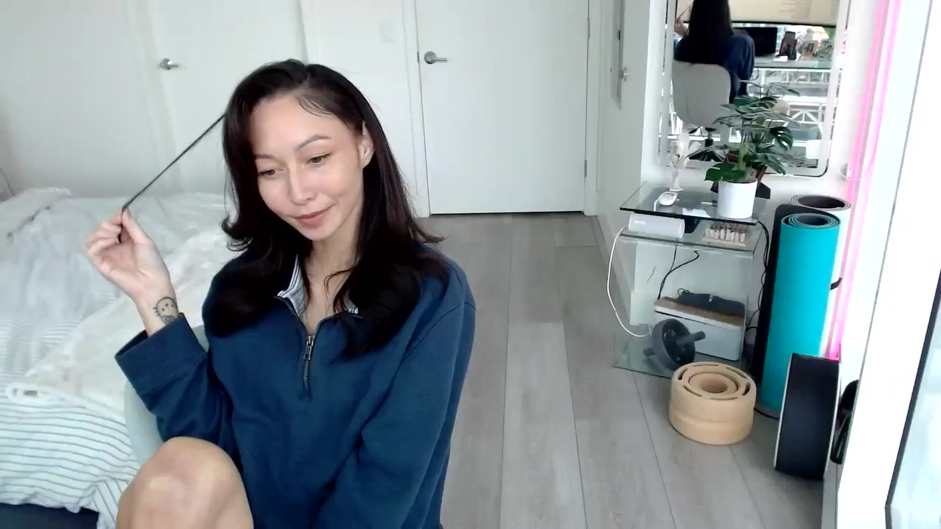 Gallery image thumbnail from Minnie_BOOM's myfreecams stream on, 11/15/2023, 20:42 image 7 of 20