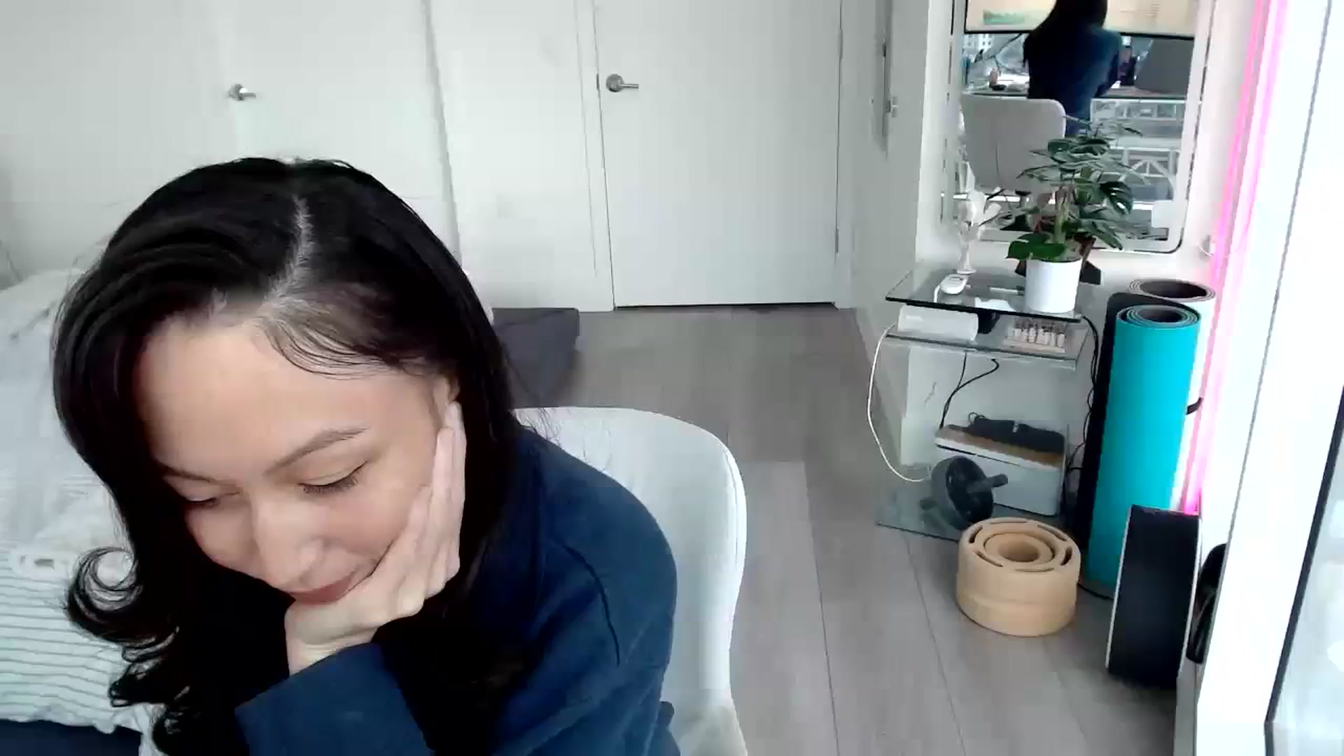 Gallery image thumbnail from Minnie_BOOM's myfreecams stream on, 11/15/2023, 20:42 image 1 of 20