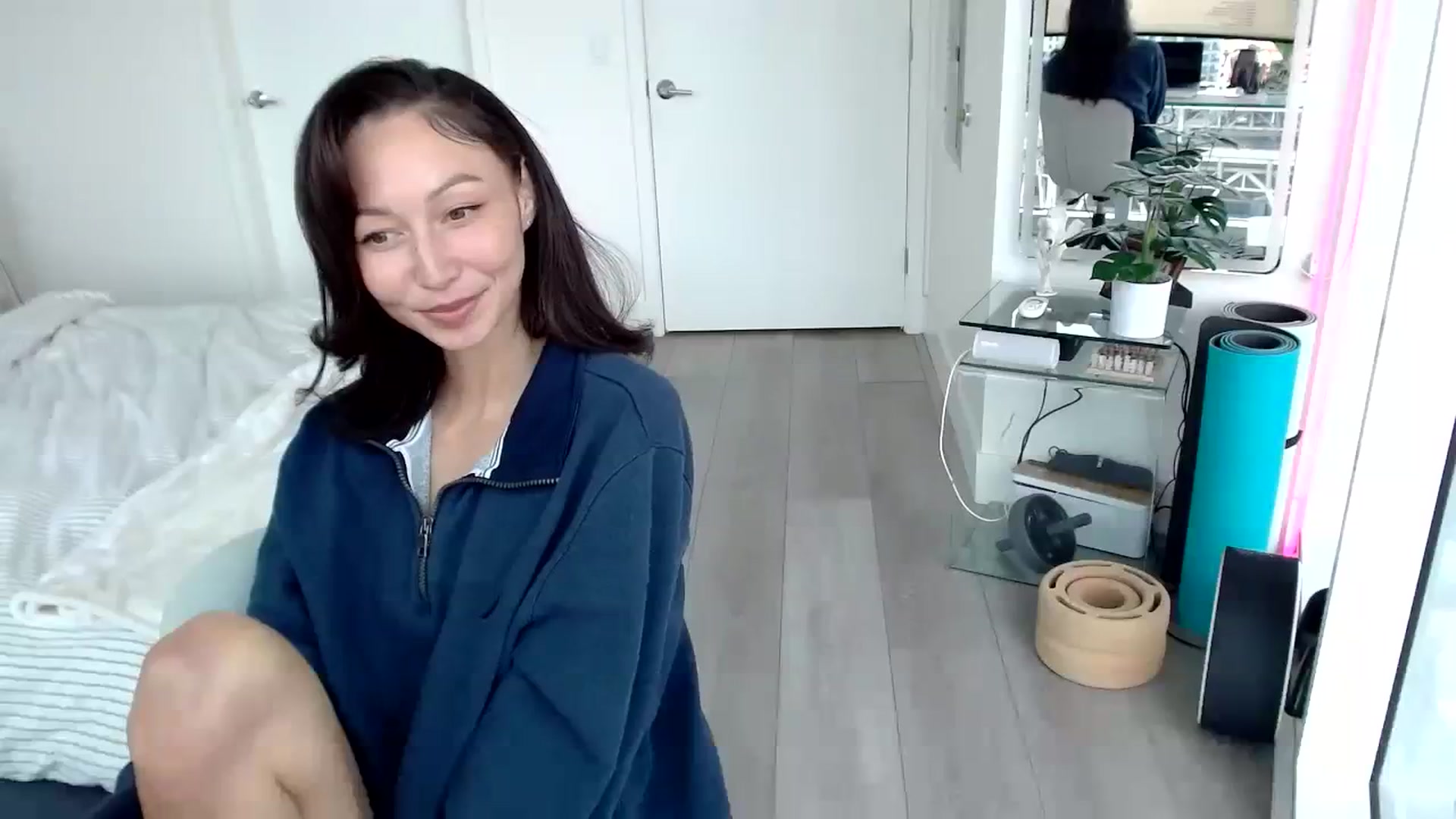 Gallery image thumbnail from Minnie_BOOM's myfreecams stream on, 11/15/2023, 20:42 image 9 of 20