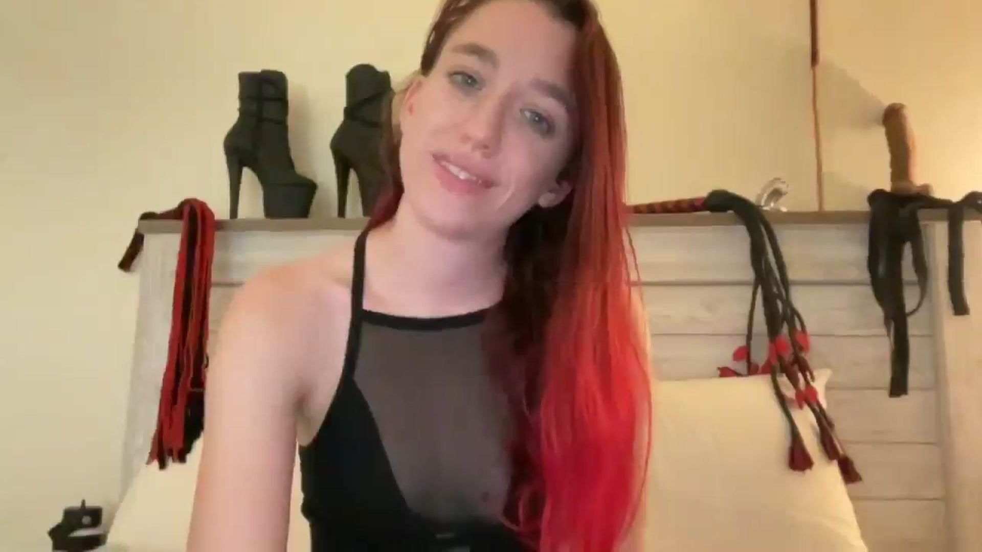 Gallery image thumbnail from MinnyMinx's myfreecams stream on, 06/01/2025, 16:06 image 3 of 20