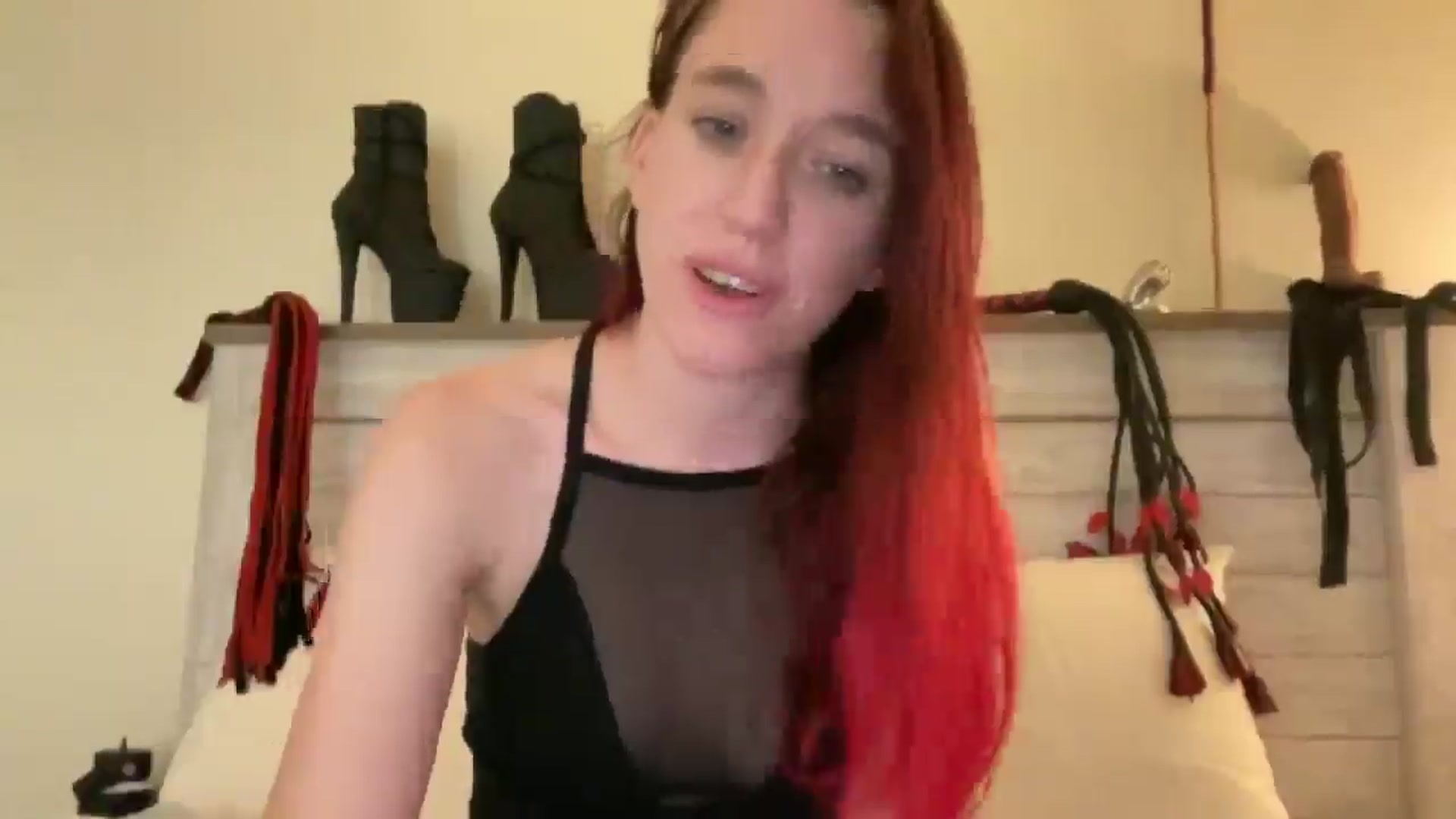 Gallery image thumbnail from MinnyMinx's myfreecams stream on, 06/01/2025, 16:06 image 4 of 20