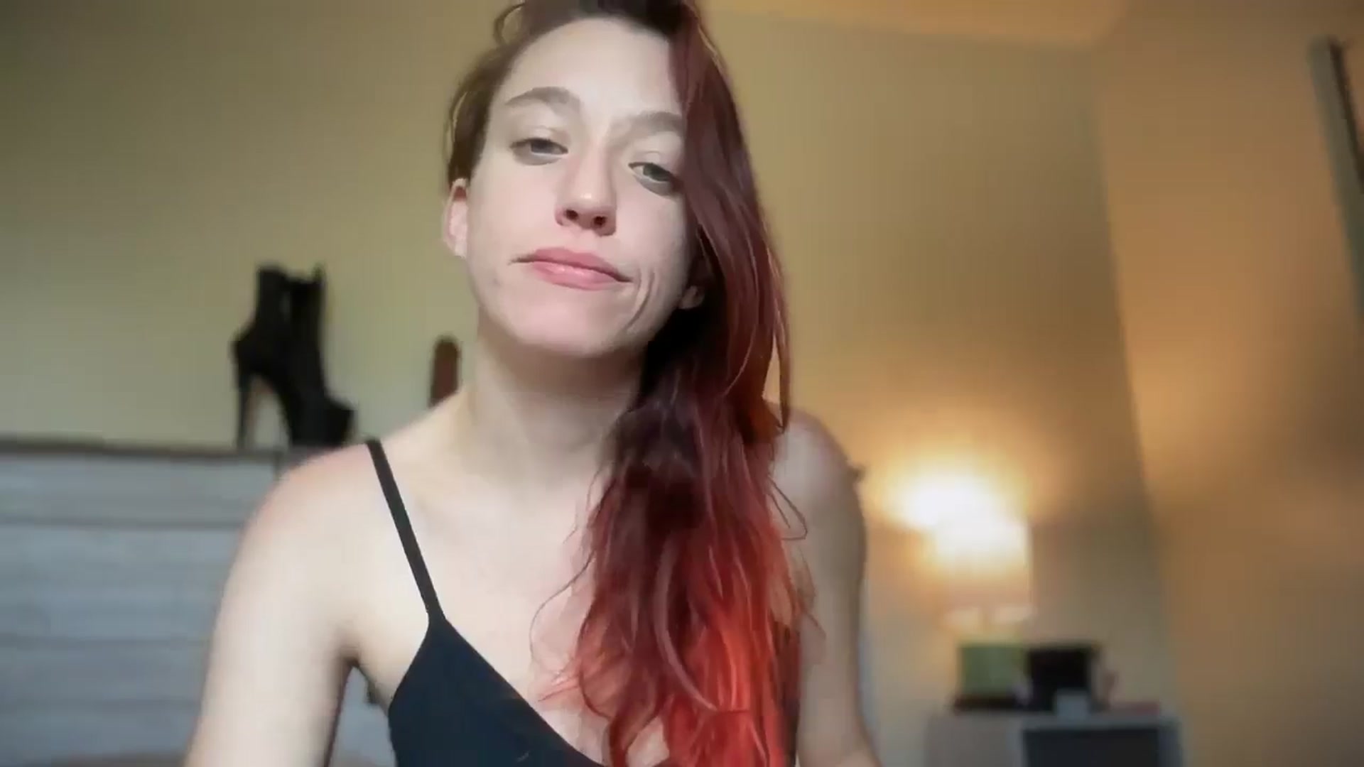 Gallery image thumbnail from MinnyMinx's myfreecams stream on, 07/15/2025, 15:20 image 17 of 20