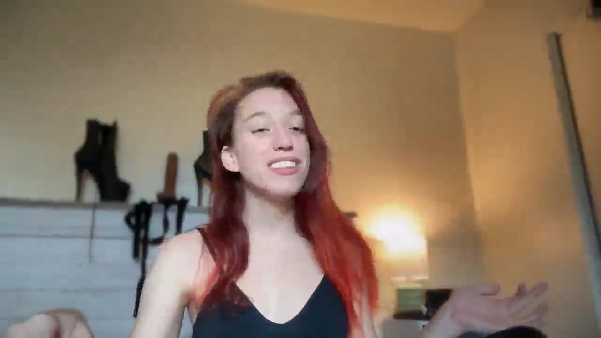 Gallery image thumbnail from MinnyMinx's myfreecams stream on, 07/15/2025, 15:20 image 9 of 20