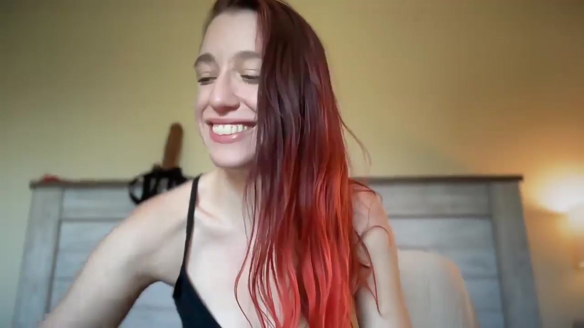 Gallery image thumbnail from MinnyMinx's myfreecams stream on, 07/16/2025, 14:15 image 12 of 20