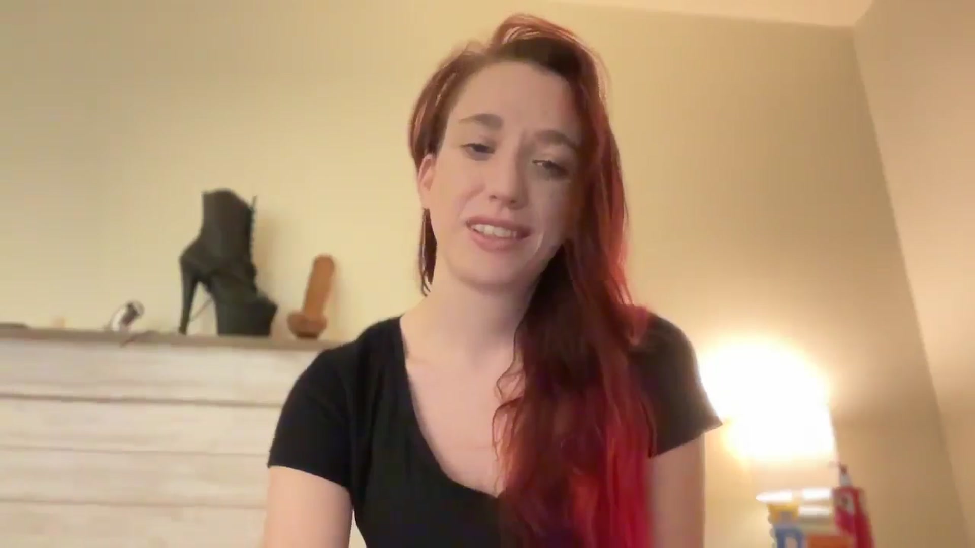 Gallery image thumbnail from MinnyMinx's myfreecams stream on, 07/27/2025, 14:17 image 4 of 20