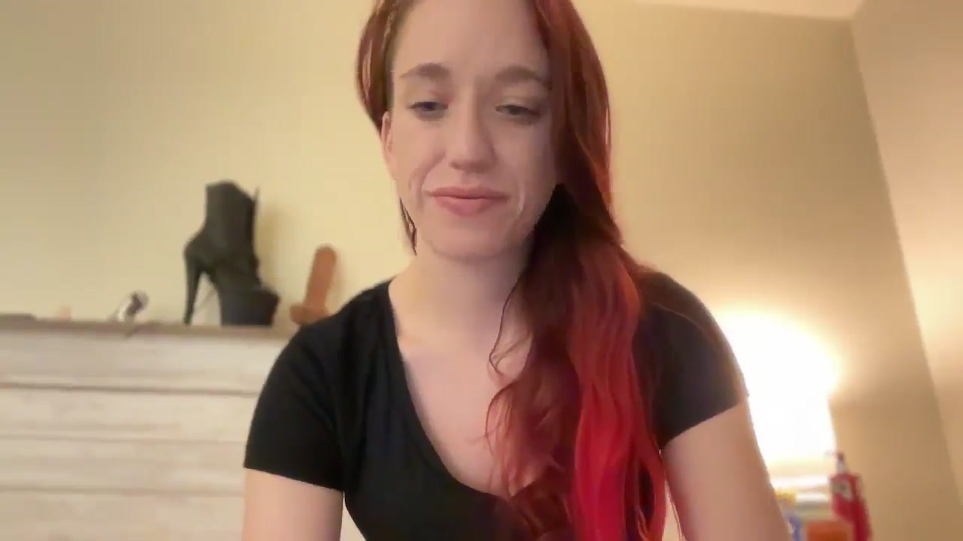 Gallery image thumbnail from MinnyMinx's myfreecams stream on, 07/27/2025, 14:17 image 2 of 20