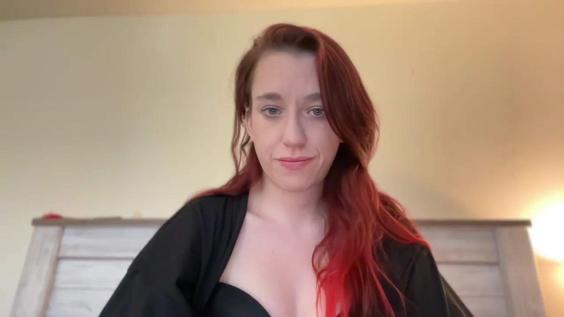 Gallery image thumbnail from MinnyMinx's myfreecams stream on, 07/31/2025, 13:13 image 15 of 20