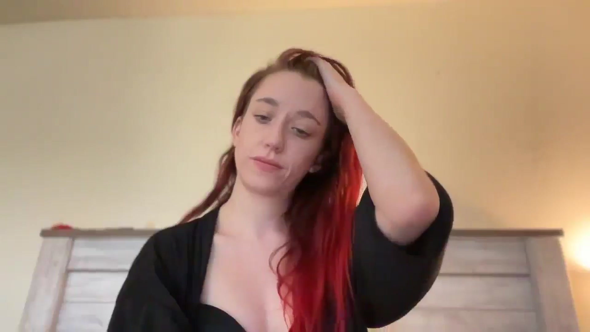 Gallery image thumbnail from MinnyMinx's myfreecams stream on, 07/31/2025, 13:13 image 13 of 20