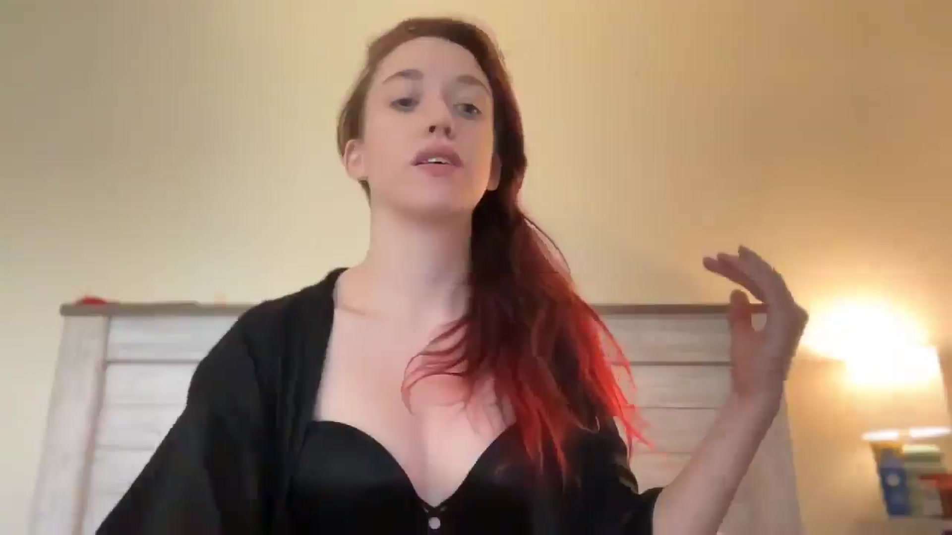 Gallery image thumbnail from MinnyMinx's myfreecams stream on, 07/31/2025, 13:13 image 4 of 20