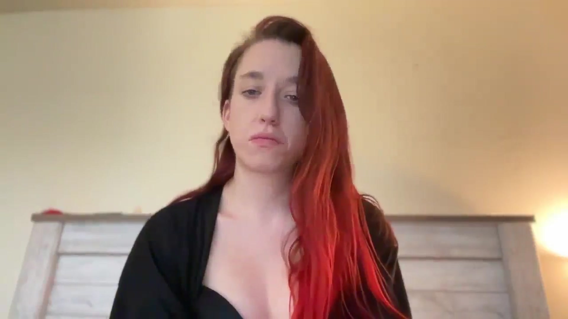 Gallery image thumbnail from MinnyMinx's myfreecams stream on, 07/31/2025, 13:13 image 14 of 20