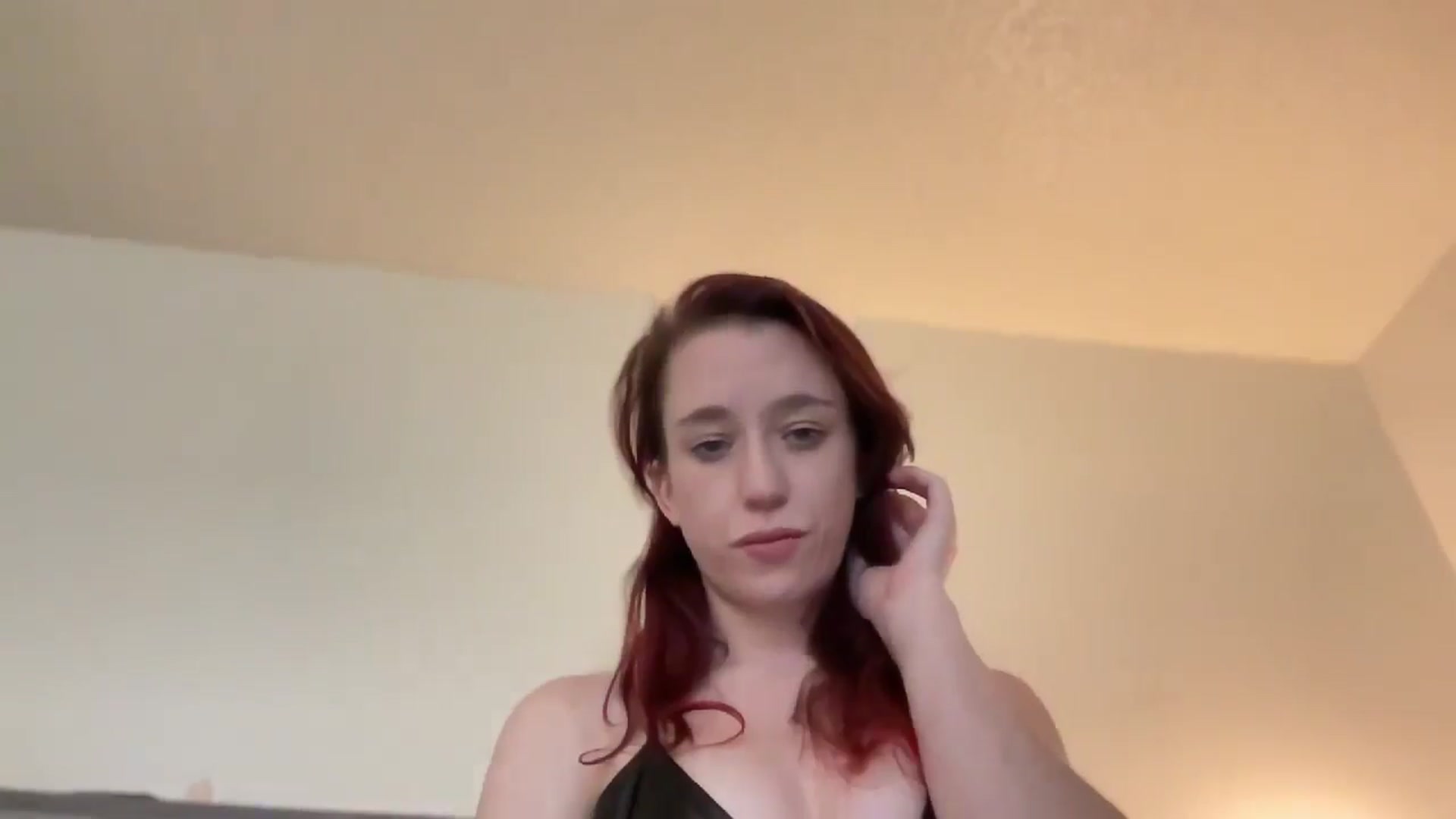 Gallery image thumbnail from MinnyMinx's myfreecams stream on, 07/31/2025, 14:29 image 12 of 20