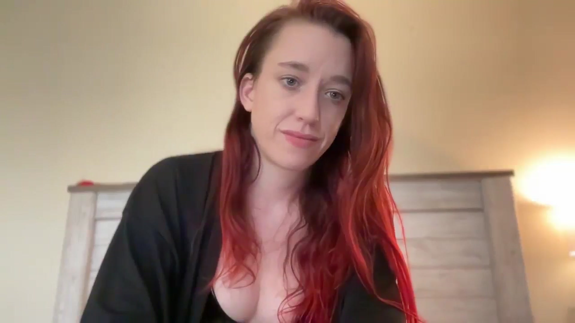 Gallery image thumbnail from MinnyMinx's myfreecams stream on, 07/31/2025, 14:56 image 16 of 20