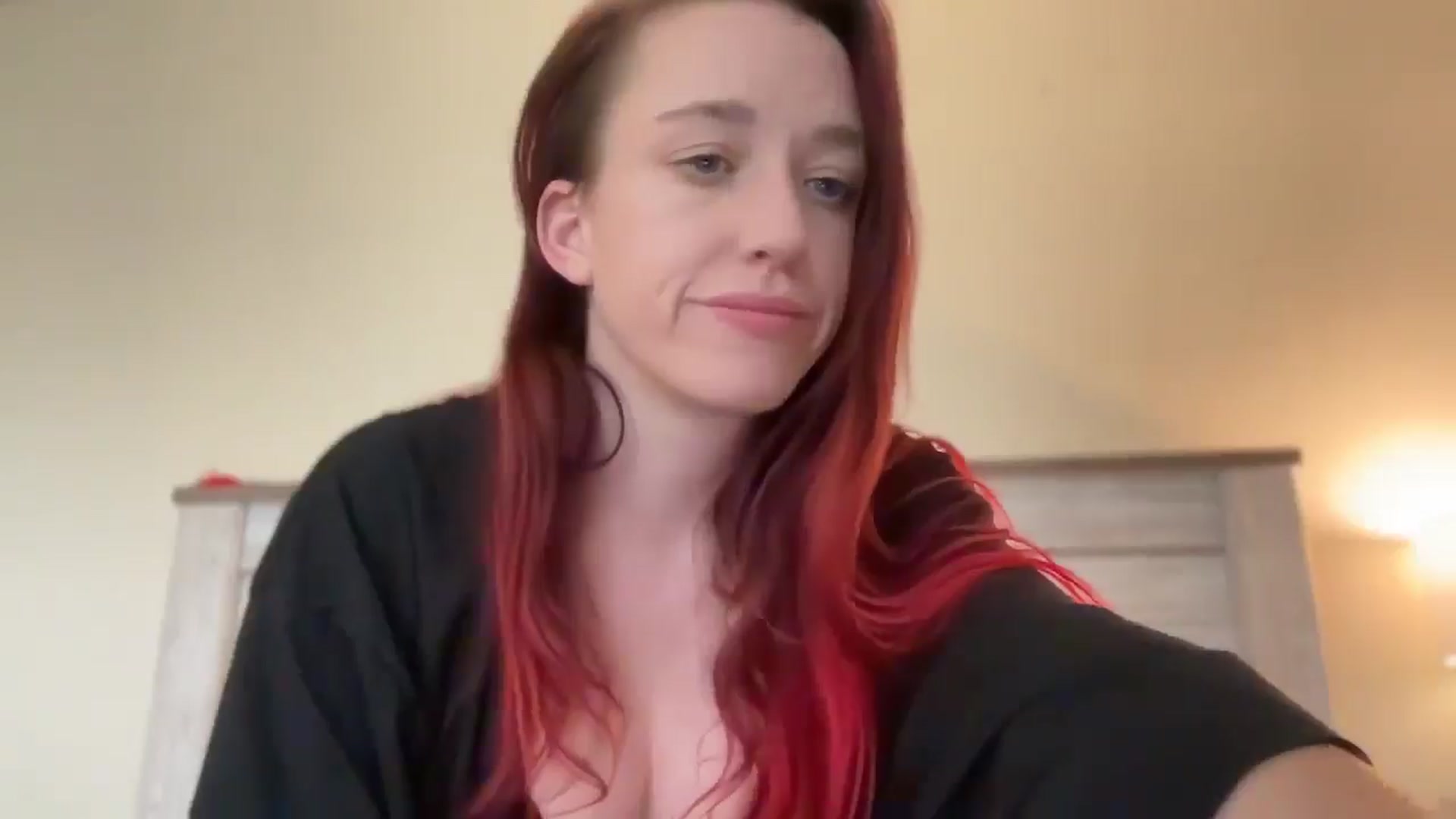 Gallery image thumbnail from MinnyMinx's myfreecams stream on, 07/31/2025, 14:56 image 11 of 20