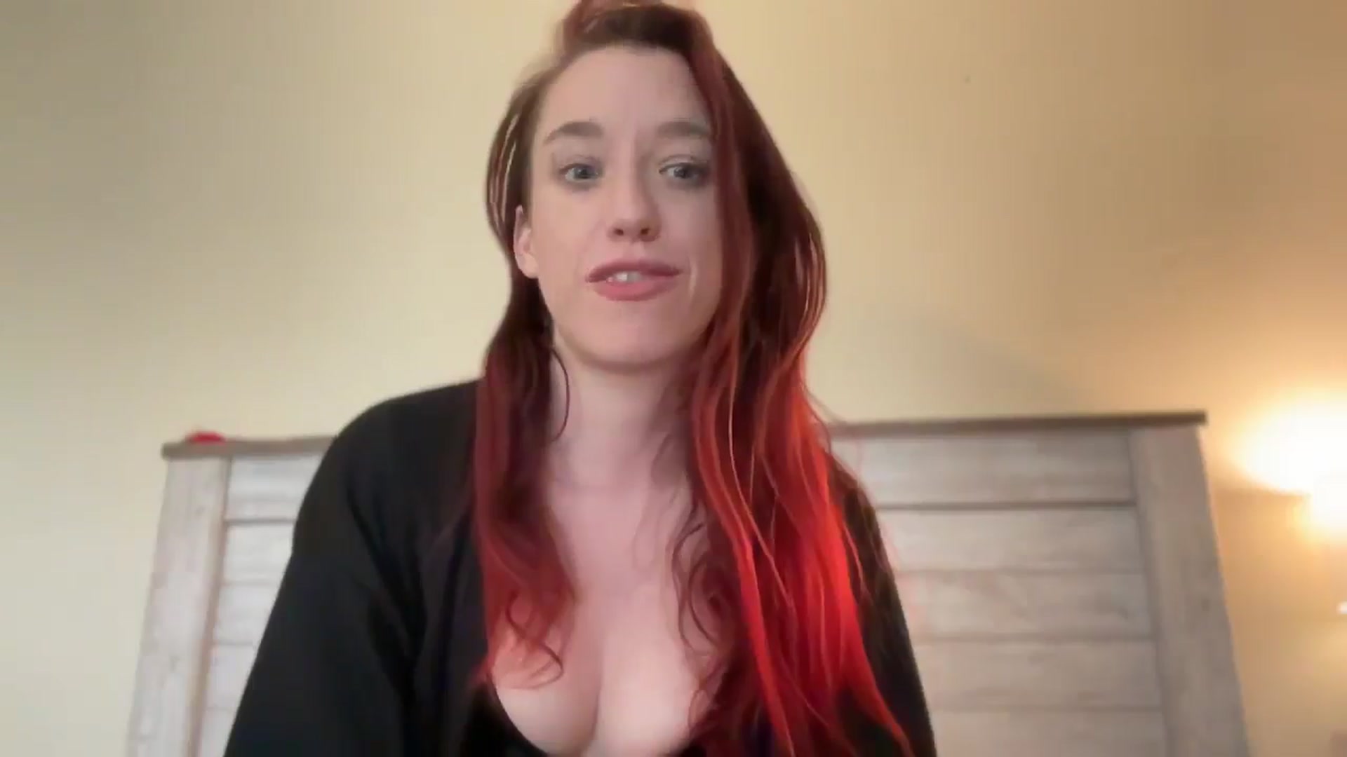 Gallery image thumbnail from MinnyMinx's myfreecams stream on, 07/31/2025, 14:56 image 15 of 20
