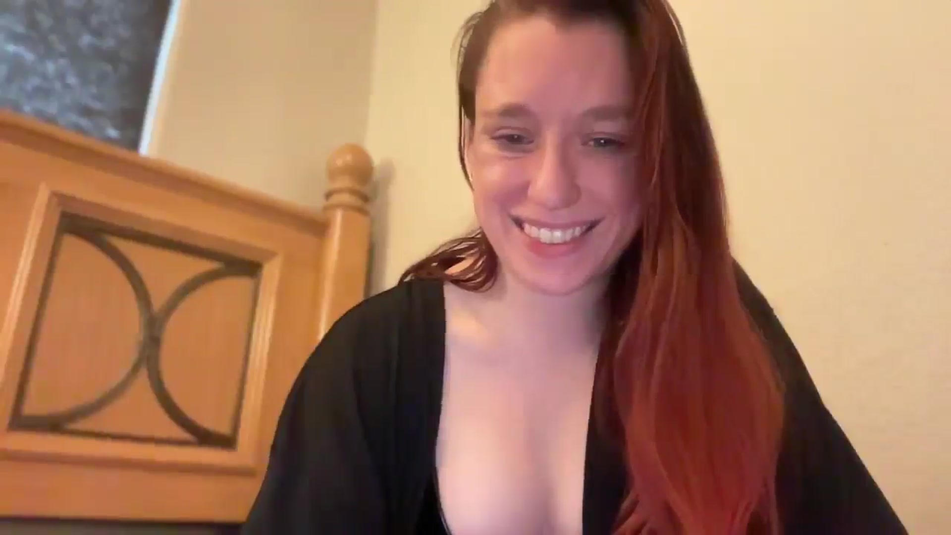Gallery image thumbnail from MinnyMinx's myfreecams stream on, 01/26/2026, 16:23 image 16 of 20
