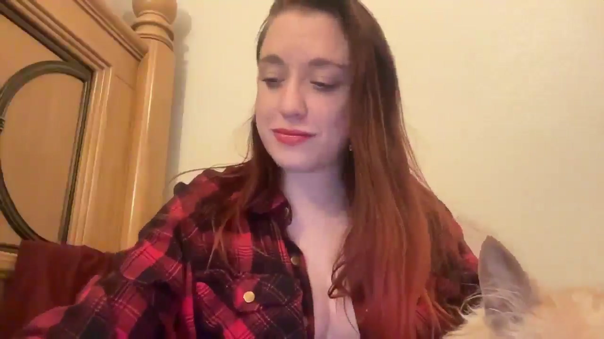 Gallery image thumbnail from MinnyMinx's myfreecams stream on, 02/14/2026, 13:18 image 18 of 20