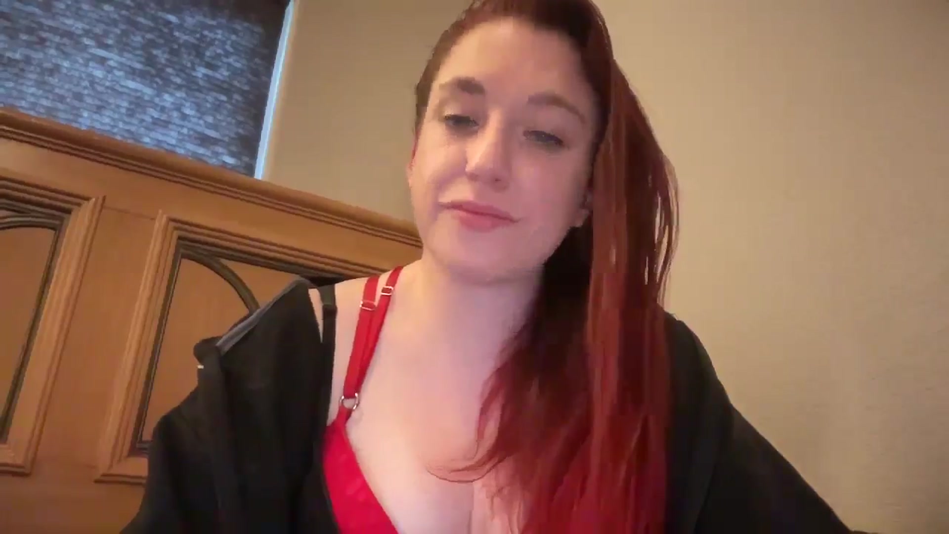 Gallery image thumbnail from MinnyMinx's myfreecams stream on, 03/03/2026, 17:06 image 9 of 20