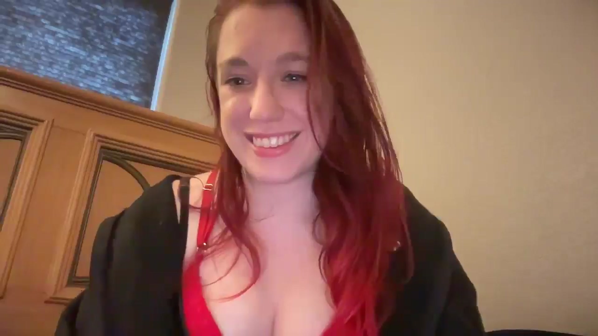 Gallery image thumbnail from MinnyMinx's myfreecams stream on, 03/03/2026, 17:06 image 6 of 20