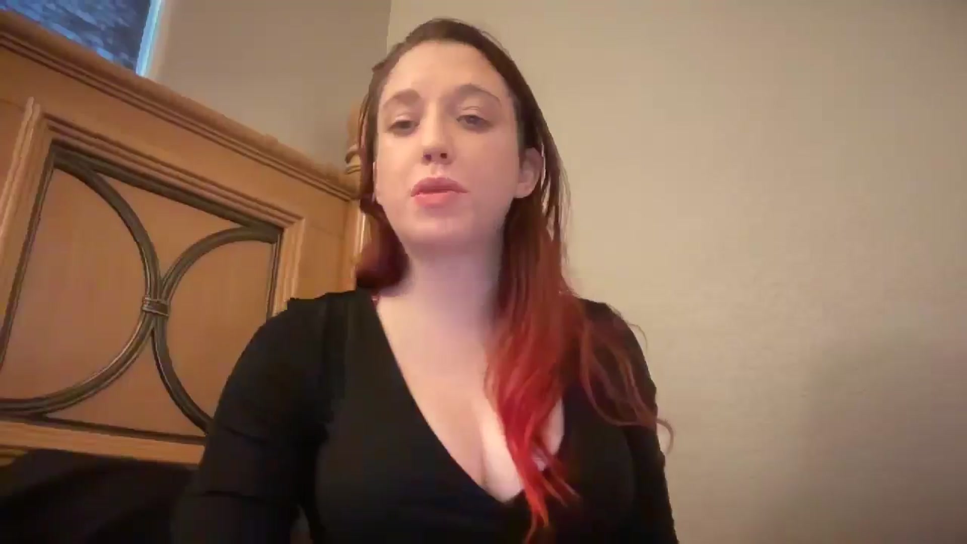 Gallery image thumbnail from MinnyMinx's myfreecams stream on, 03/09/2026, 16:59 image 19 of 20