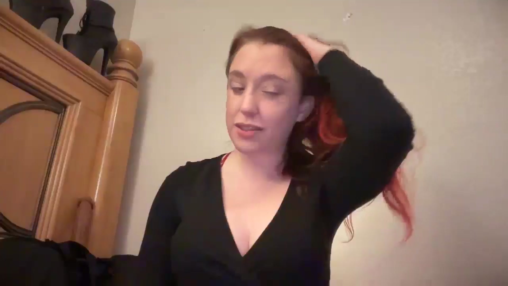 Gallery image thumbnail from MinnyMinx's myfreecams stream on, 03/10/2026, 12:24 image 9 of 20