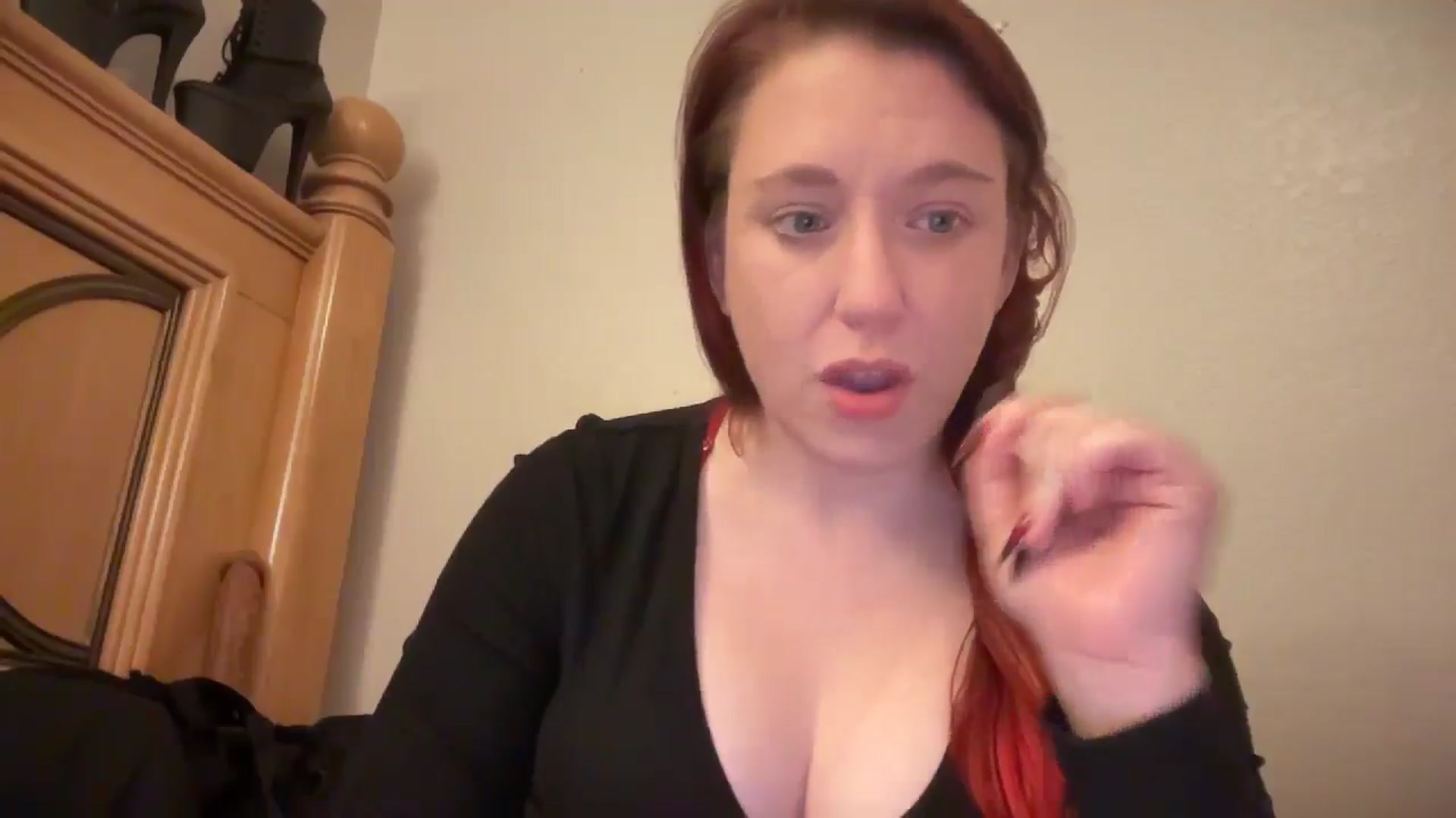 Gallery image thumbnail from MinnyMinx's myfreecams stream on, 03/10/2026, 12:24 image 14 of 20