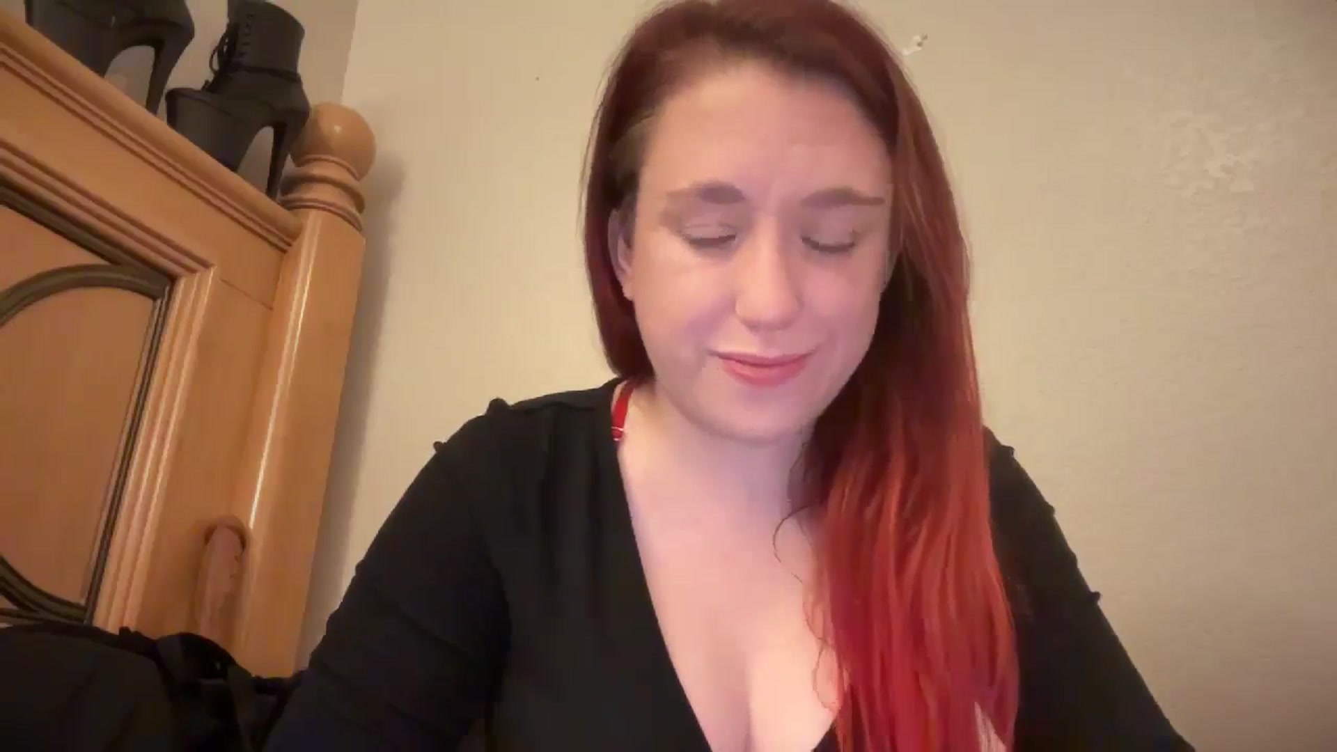 Gallery image thumbnail from MinnyMinx's myfreecams stream on, 03/10/2026, 12:24 image 10 of 20