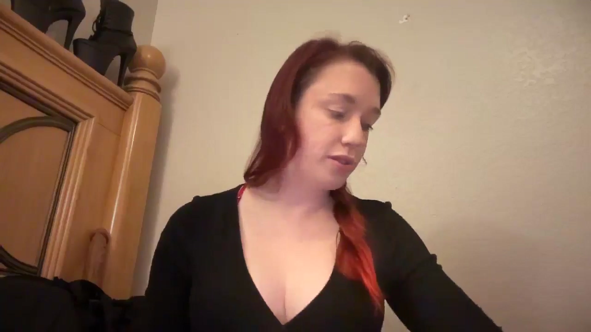 Gallery image thumbnail from MinnyMinx's myfreecams stream on, 03/10/2026, 12:24 image 15 of 20