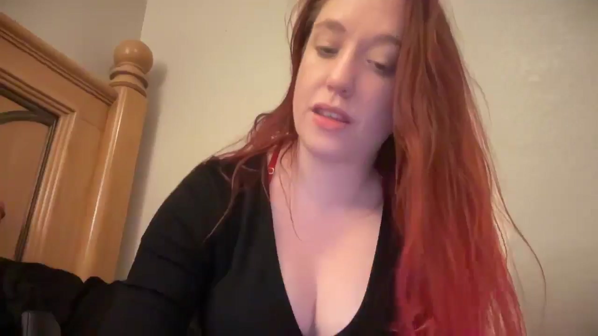 Gallery image thumbnail from MinnyMinx's myfreecams stream on, 03/10/2026, 12:24 image 5 of 20