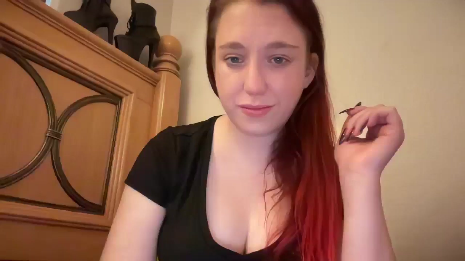 Gallery image thumbnail from MinnyMinx's myfreecams stream on, 03/12/2026, 13:42 image 5 of 20