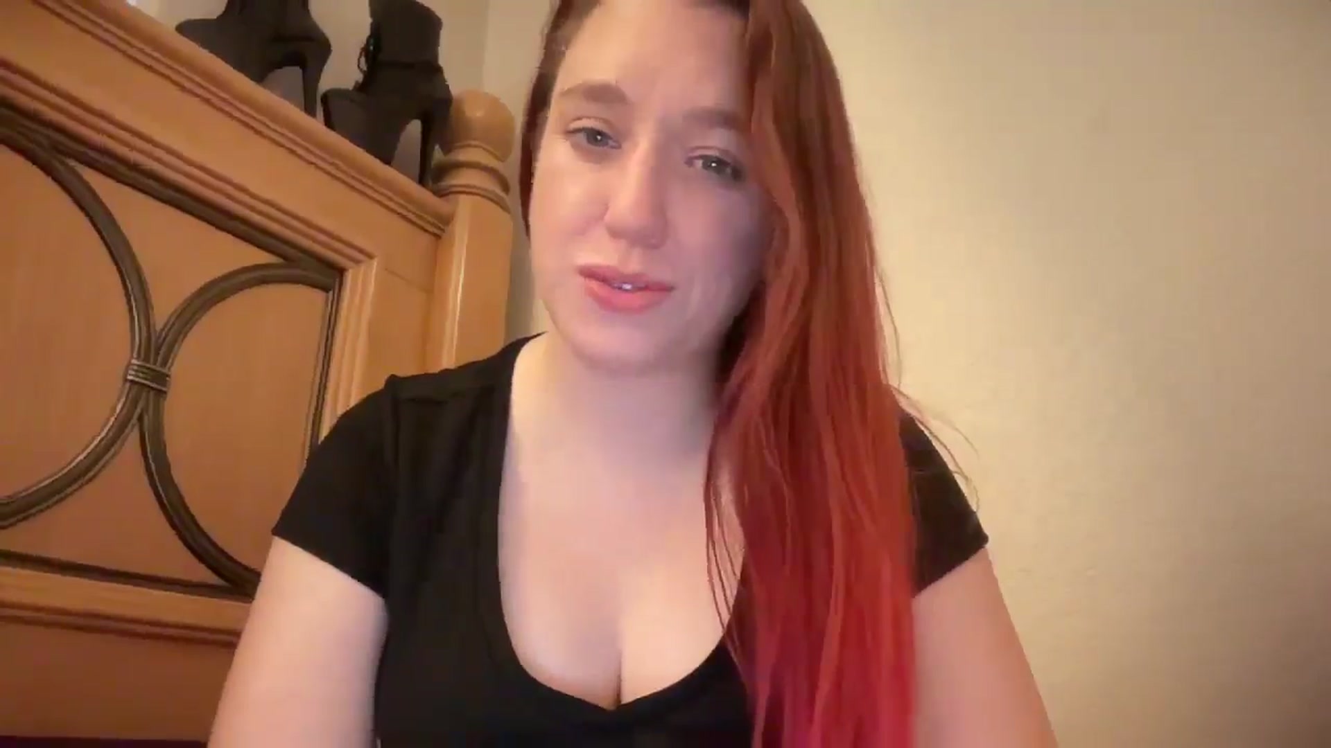 Gallery image thumbnail from MinnyMinx's myfreecams stream on, 03/12/2026, 13:42 image 18 of 20