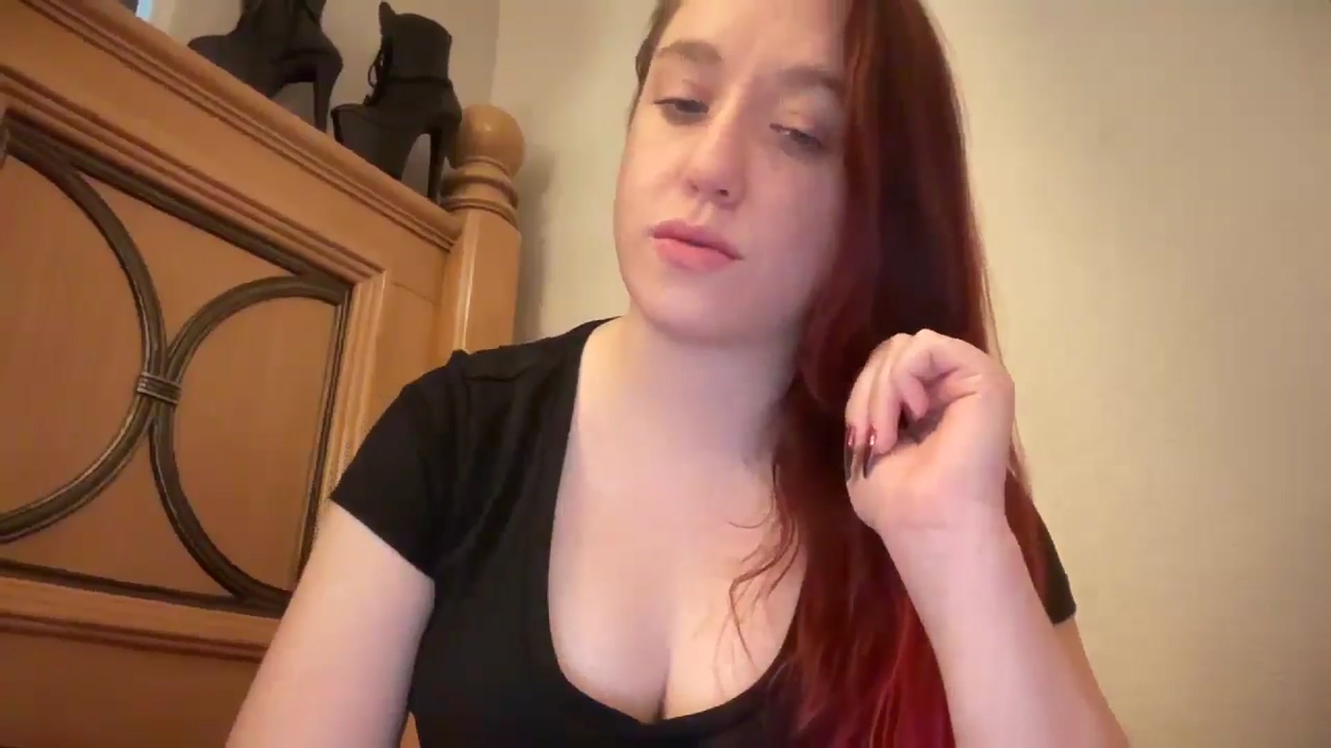Gallery image thumbnail from MinnyMinx's myfreecams stream on, 03/12/2026, 13:42 image 3 of 20