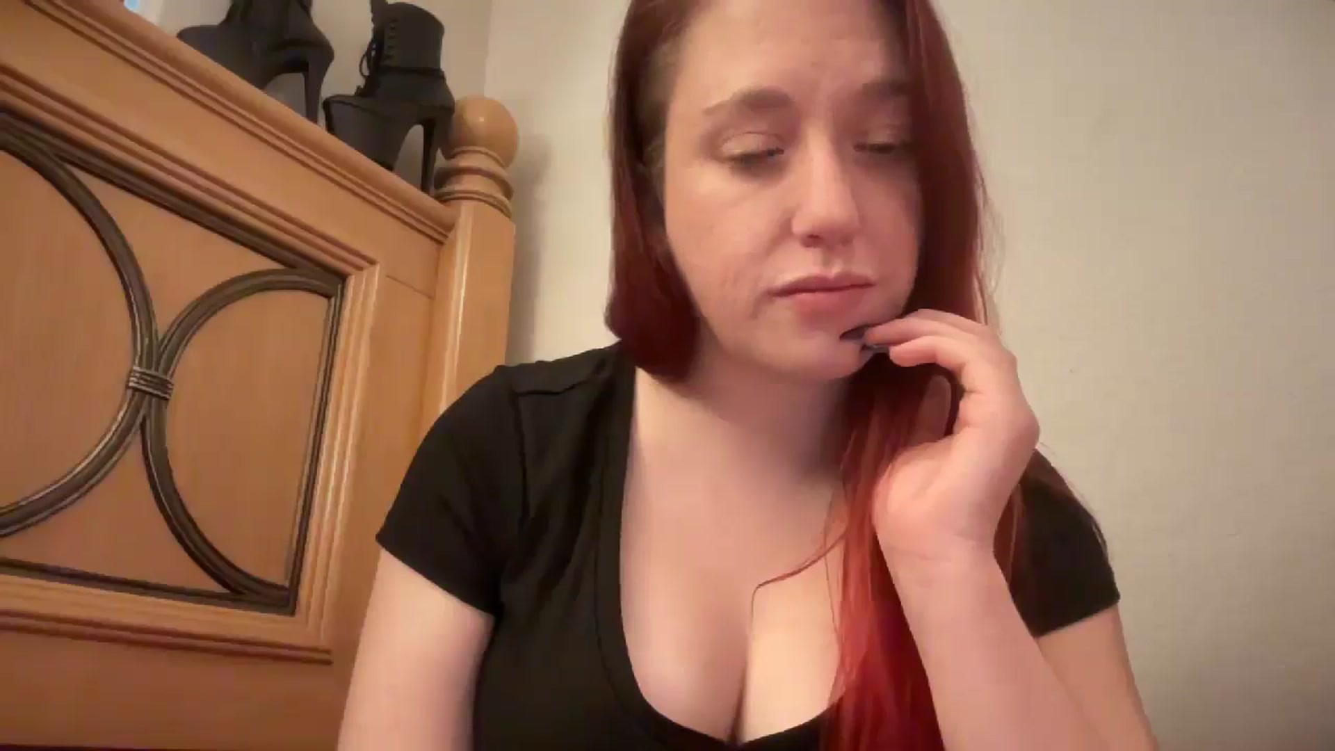 Gallery image thumbnail from MinnyMinx's myfreecams stream on, 03/12/2026, 13:42 image 10 of 20