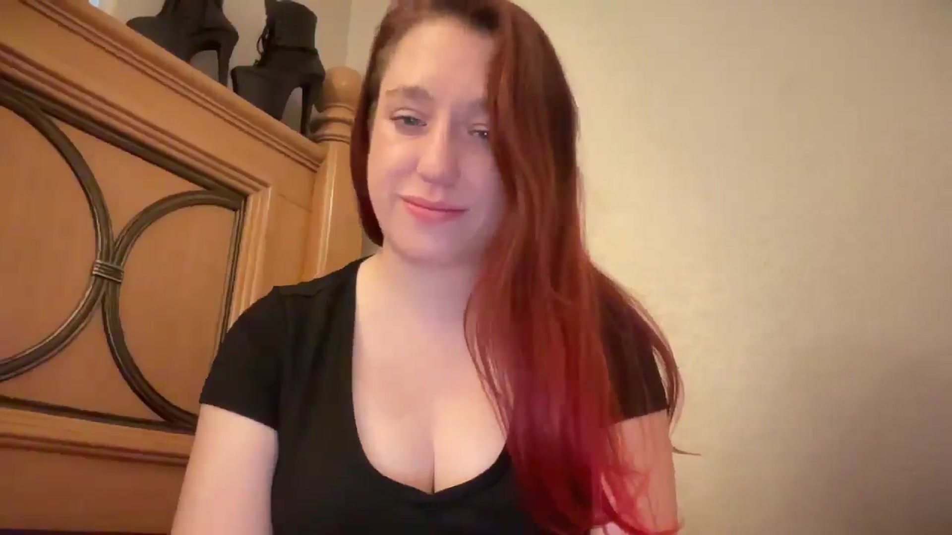 Gallery image thumbnail from MinnyMinx's myfreecams stream on, 03/12/2026, 13:42 image 7 of 20