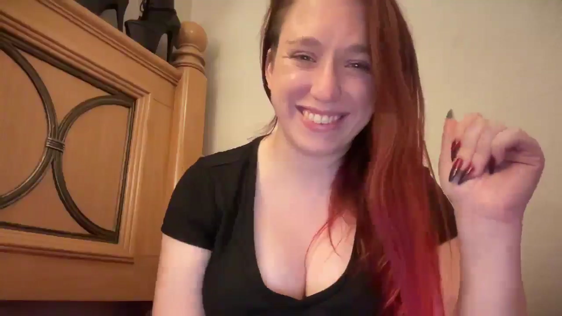 Gallery image thumbnail from MinnyMinx's myfreecams stream on, 03/12/2026, 15:05 image 2 of 20