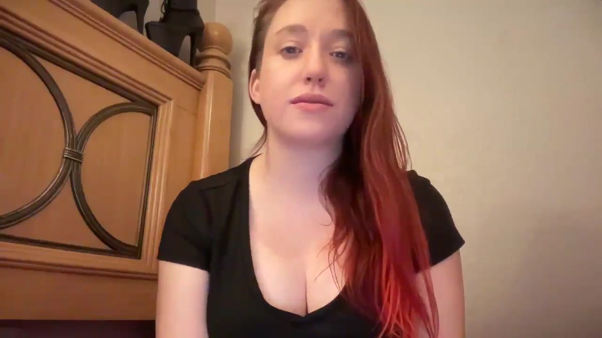 Gallery image thumbnail from MinnyMinx's myfreecams stream on, 03/12/2026, 15:05 image 6 of 20