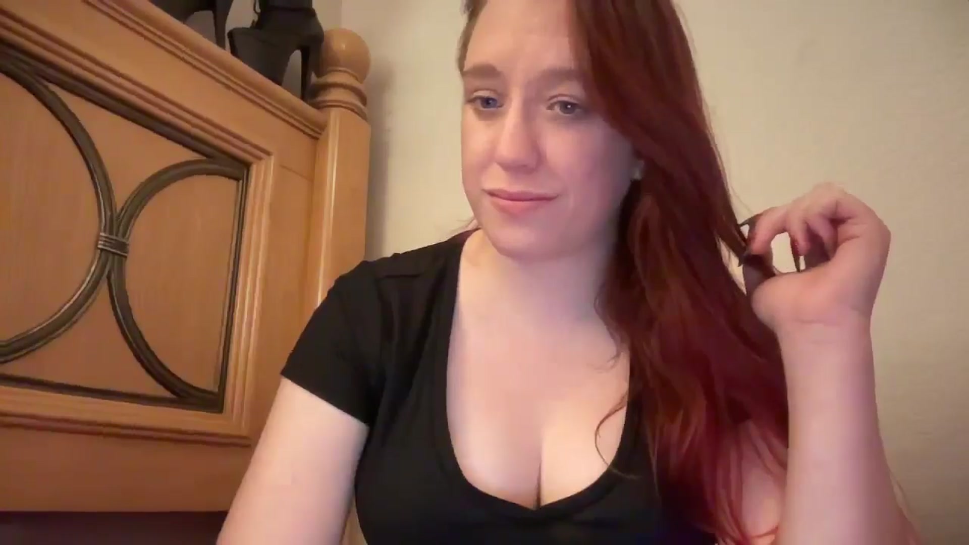 Gallery image thumbnail from MinnyMinx's myfreecams stream on, 03/12/2026, 15:05 image 10 of 20