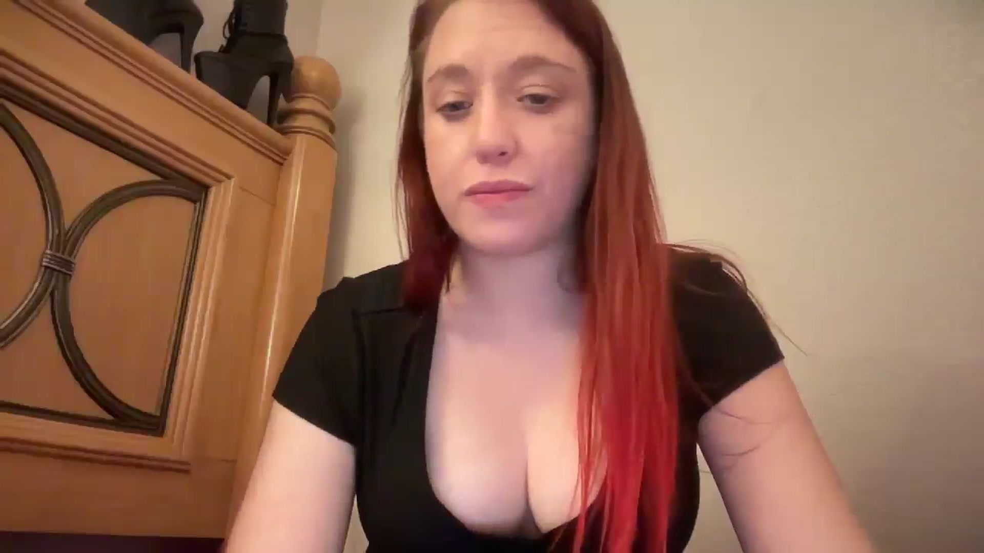 Gallery image thumbnail from MinnyMinx's myfreecams stream on, 03/12/2026, 15:05 image 17 of 20