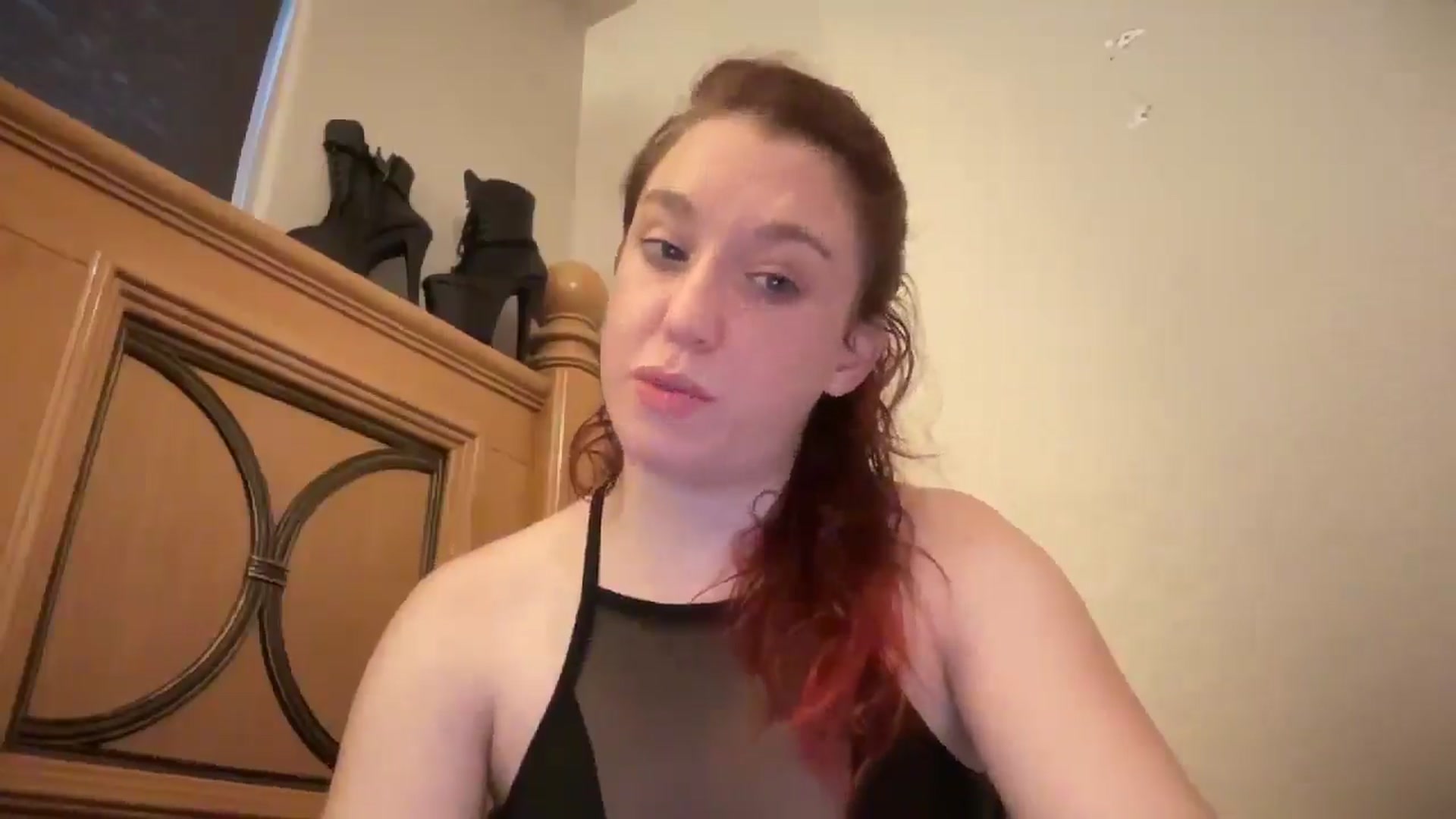 Gallery image thumbnail from MinnyMinx's myfreecams stream on, 03/16/2026, 11:50 image 4 of 20