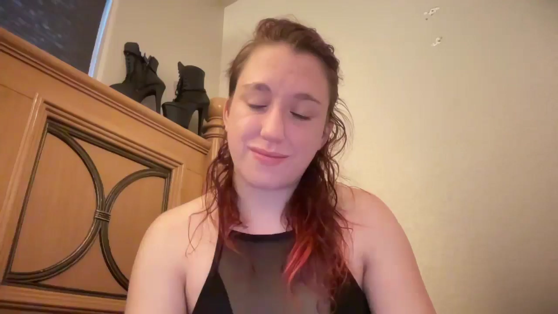 Gallery image thumbnail from MinnyMinx's myfreecams stream on, 03/16/2026, 11:50 image 13 of 20
