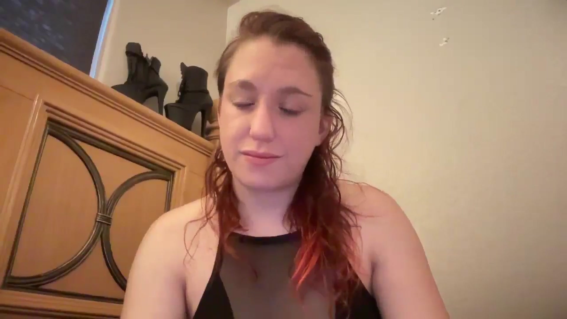 Gallery image thumbnail from MinnyMinx's myfreecams stream on, 03/16/2026, 11:50 image 12 of 20