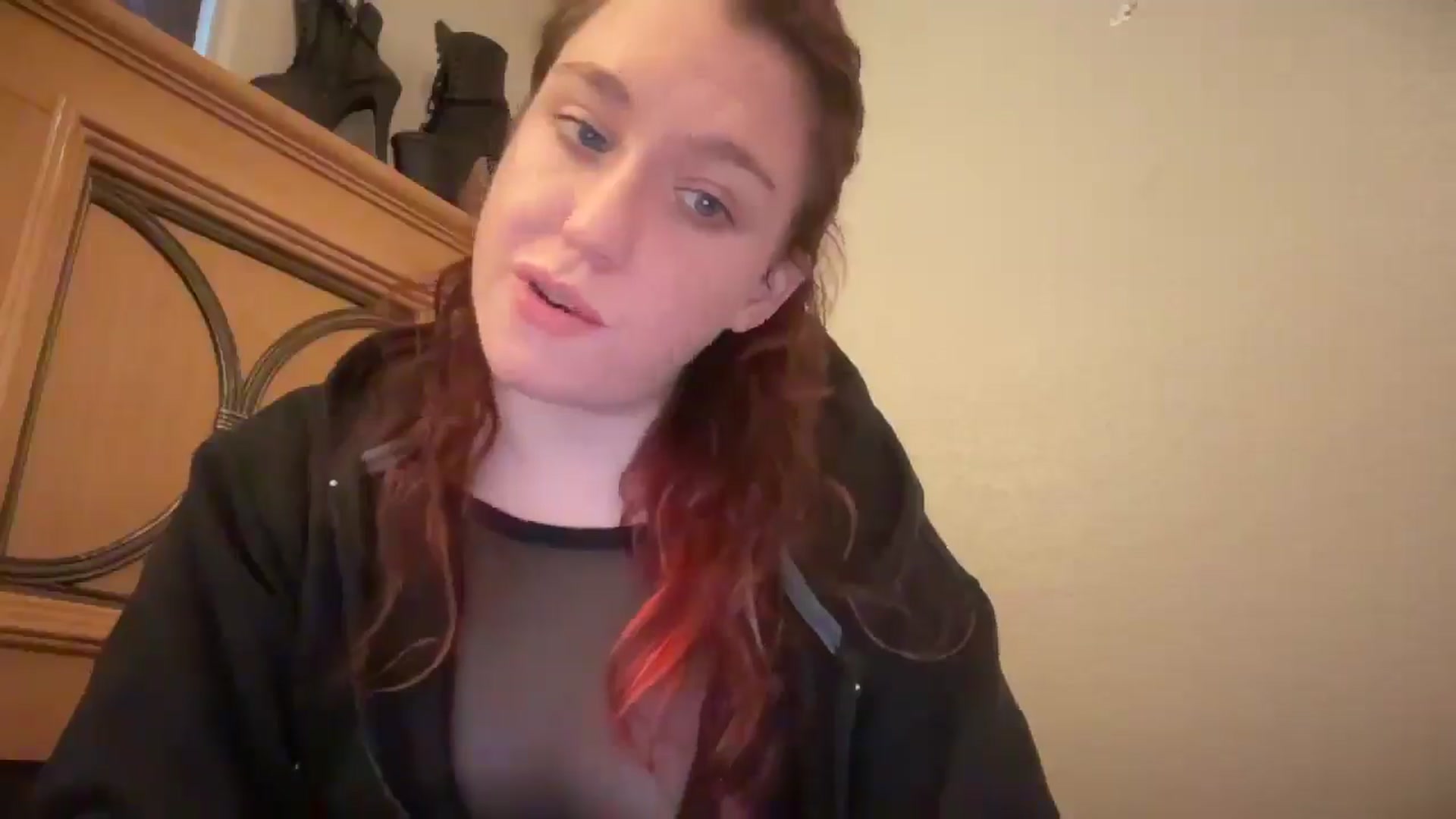 Gallery image thumbnail from MinnyMinx's myfreecams stream on, 03/16/2026, 12:15 image 5 of 20