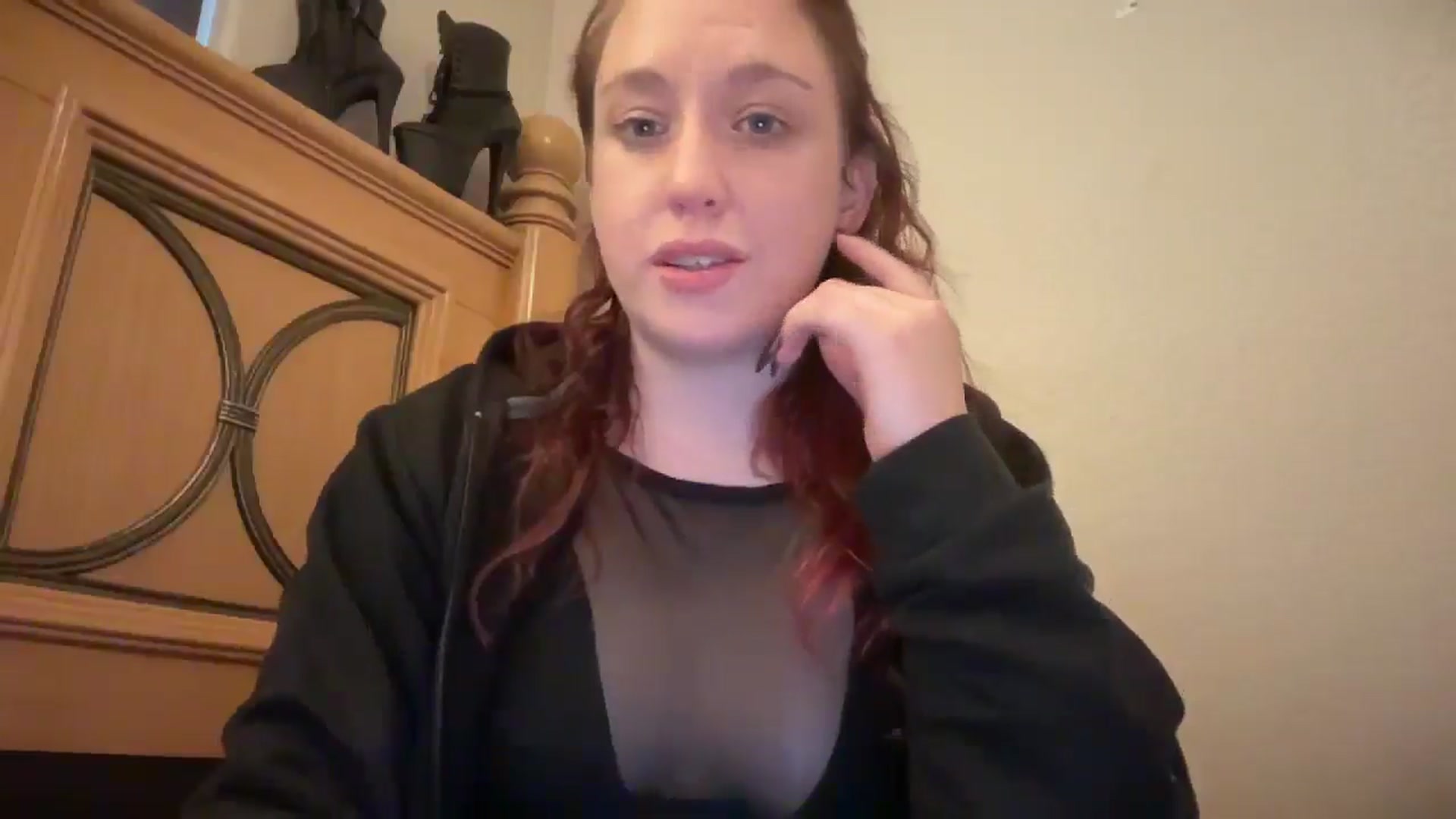 Gallery image thumbnail from MinnyMinx's myfreecams stream on, 03/16/2026, 12:15 image 19 of 20