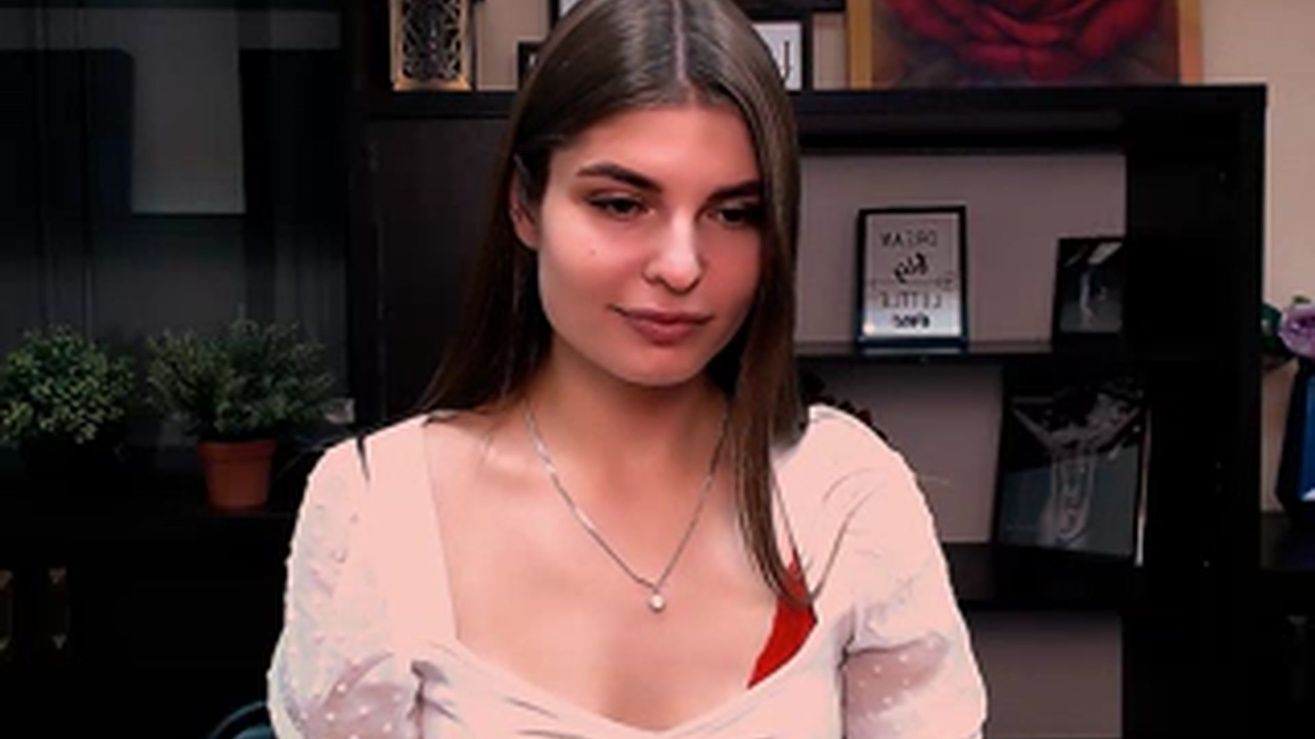 Gallery image thumbnail from MinsisHot_'s myfreecams stream on, 01/09/2023, 12:50 image 5 of 20