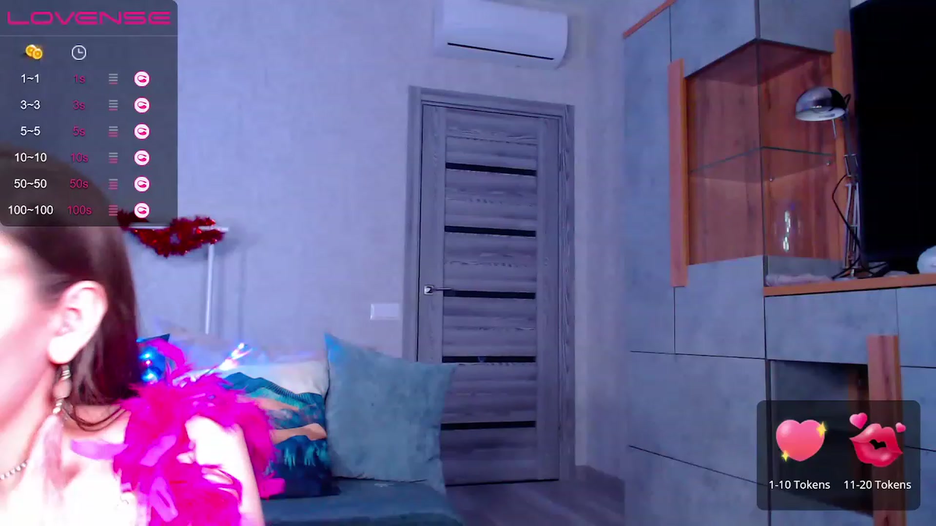 Gallery image thumbnail from Minty_Cheeks's myfreecams stream on, 12/20/2022, 05:55 image 7 of 20