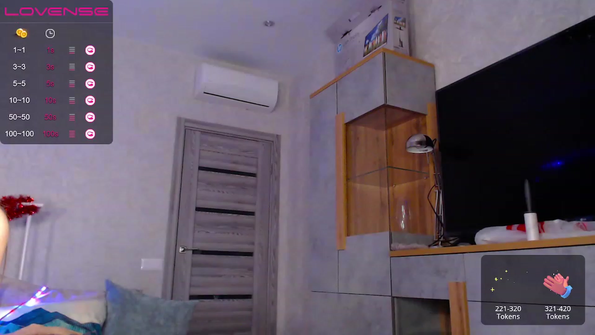 Gallery image thumbnail from Minty_Cheeks's myfreecams stream on, 12/20/2022, 05:55 image 5 of 20