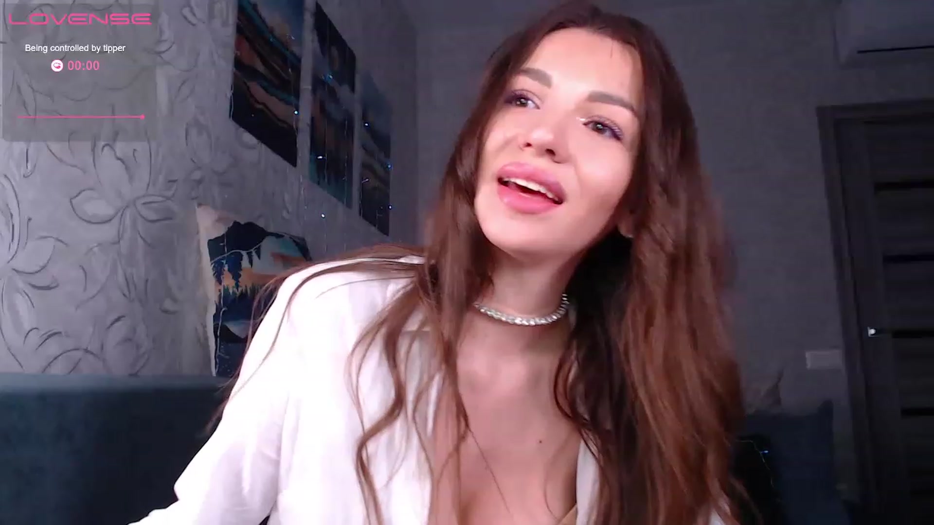 Gallery image thumbnail from Minty_Cheeks's myfreecams stream on, 03/08/2023, 23:27 image 16 of 20