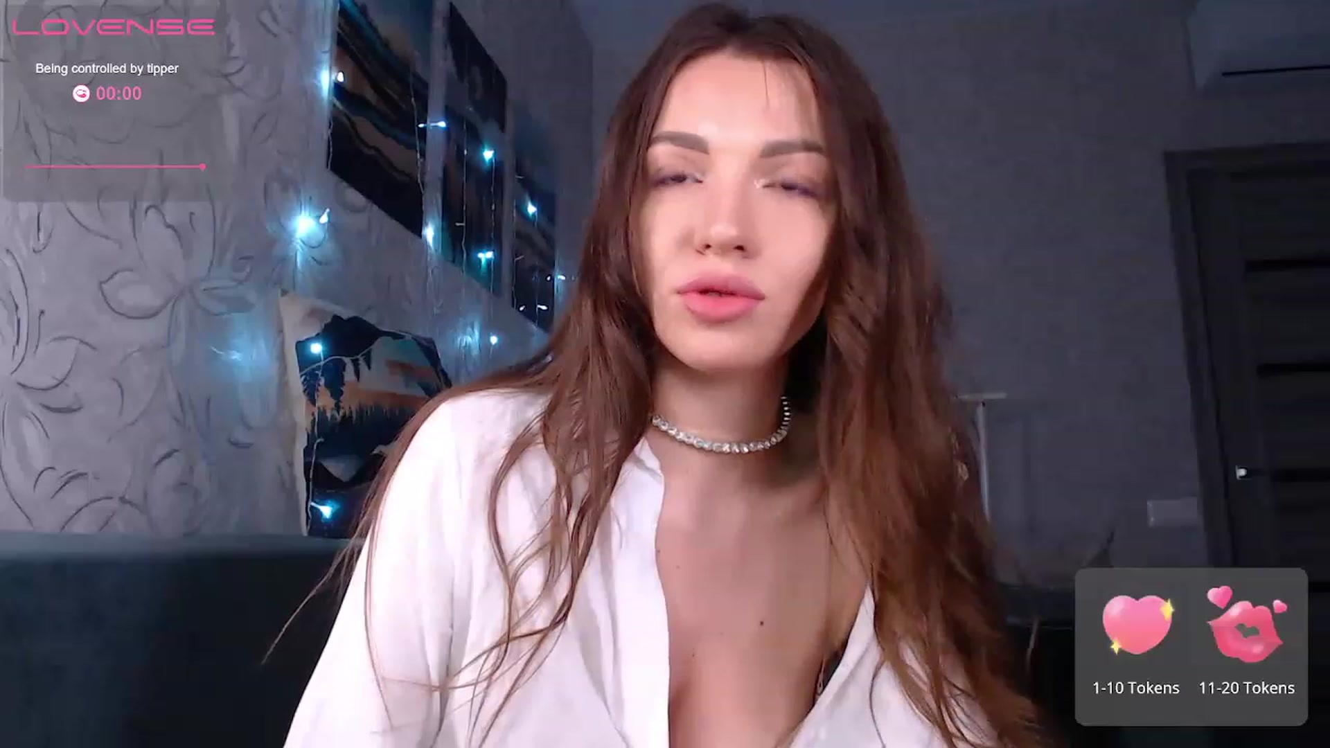Gallery image thumbnail from Minty_Cheeks's myfreecams stream on, 03/08/2023, 23:27 image 18 of 20