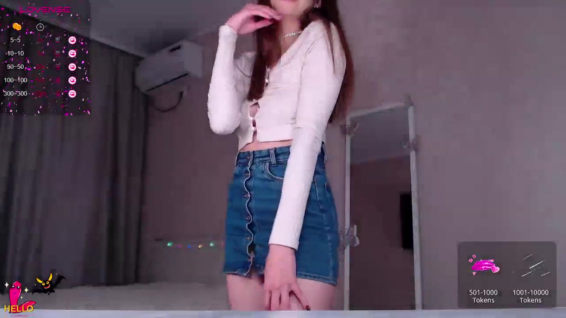 Gallery image thumbnail from Minty_Cheeks's myfreecams stream on, 11/08/2023, 02:17 image 17 of 20