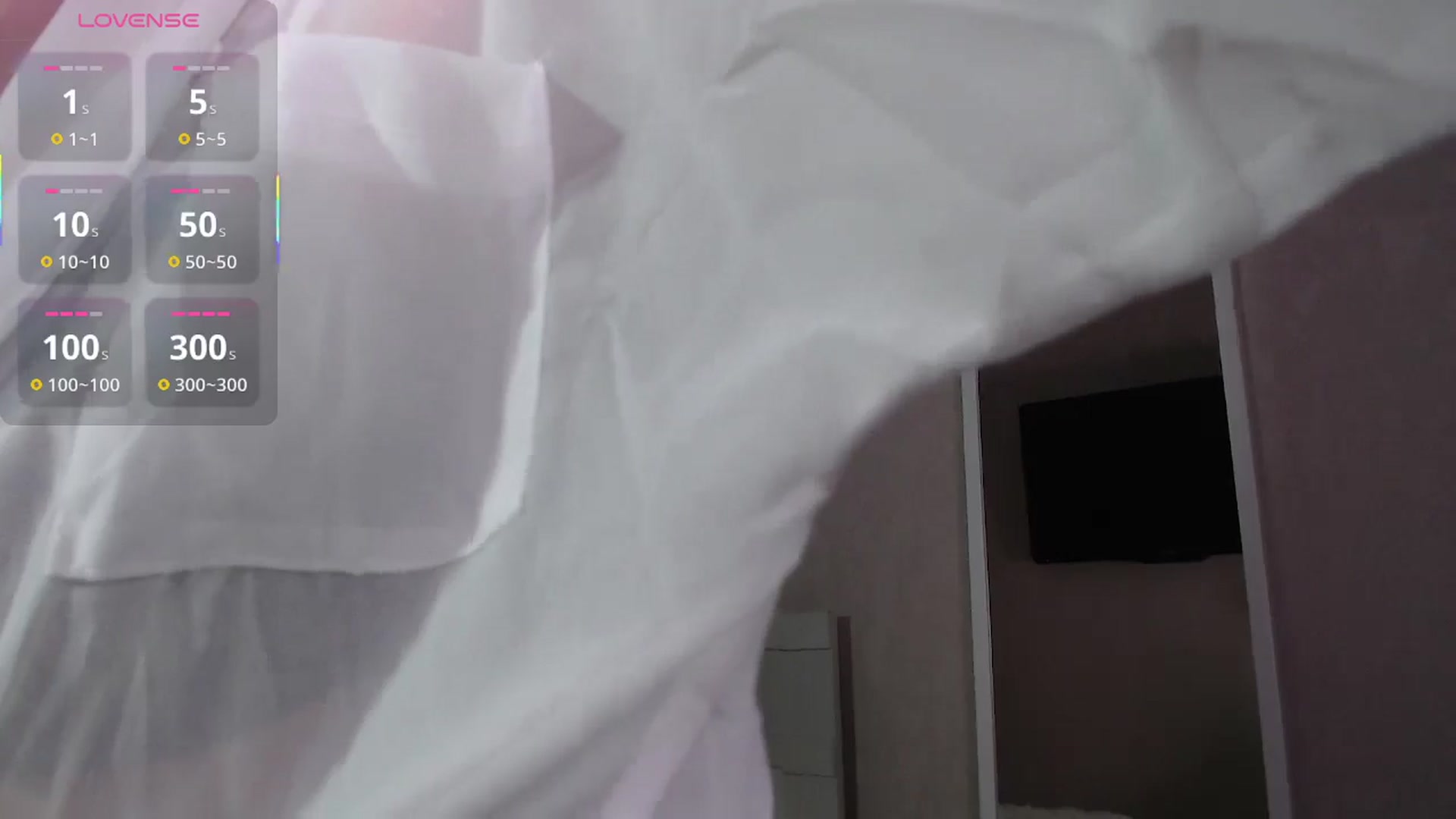 Gallery image thumbnail from Minty_Cheeks's myfreecams stream on, 01/04/2026, 08:49 image 5 of 20