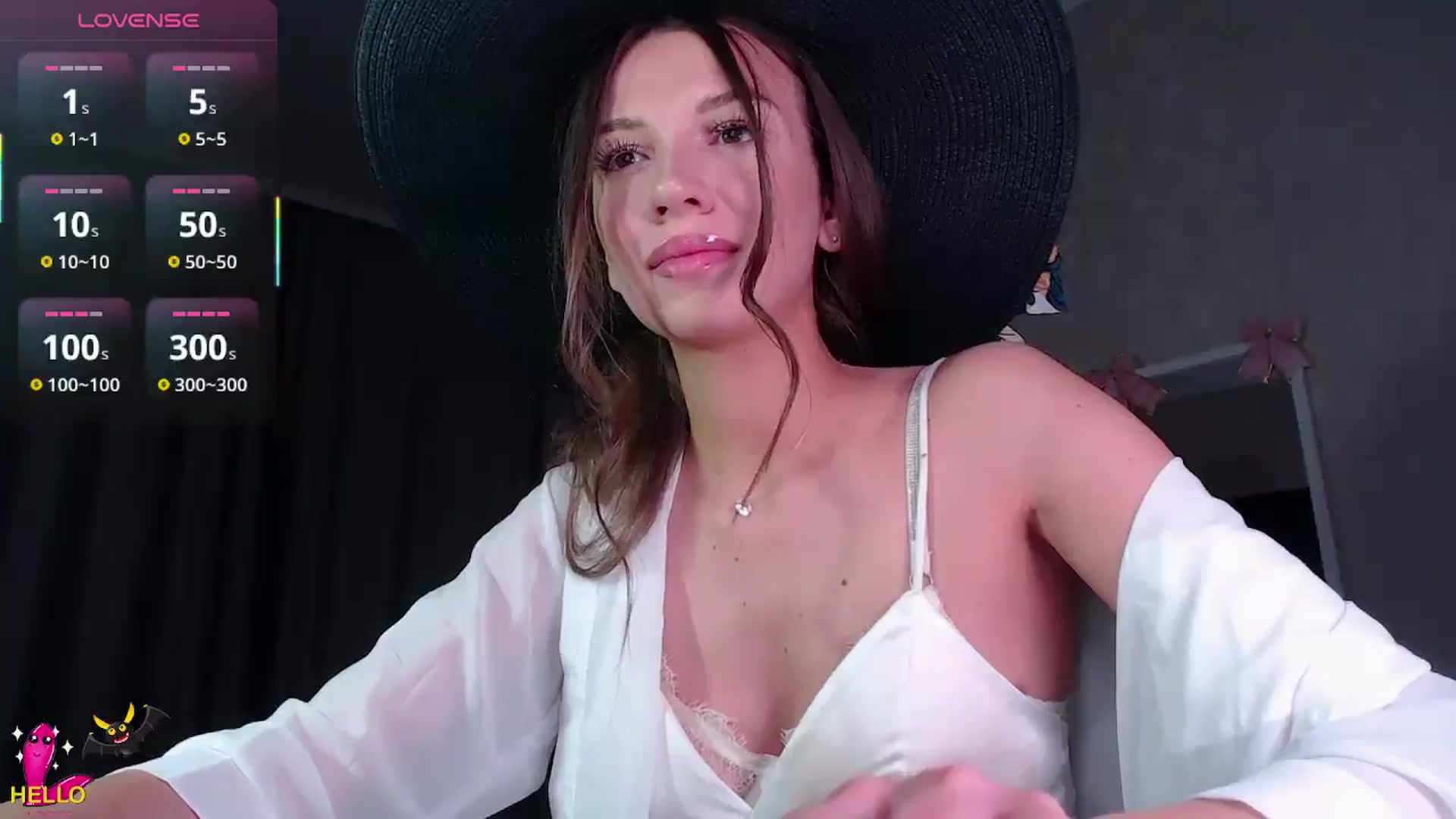Gallery image thumbnail from Minty_Cheeks's myfreecams stream on, 01/30/2026, 24:01 image 3 of 20